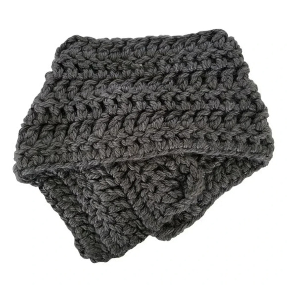 Chunky Knit Handmade Scarf Womens One Size Three Buttons‎ Dark Gray Unisex - Picture 5 of 5